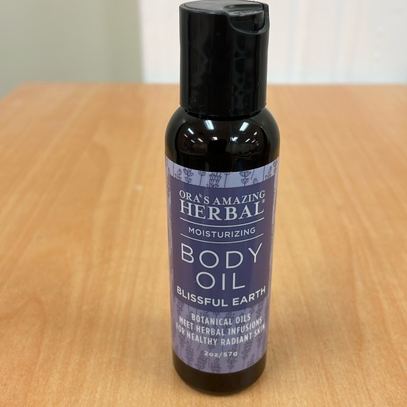 New Ora's Amazing Herbal Moisturizing Body Oil Blissful Earth 2oz!!🔥🔥🔥 - Picture 5 of 14